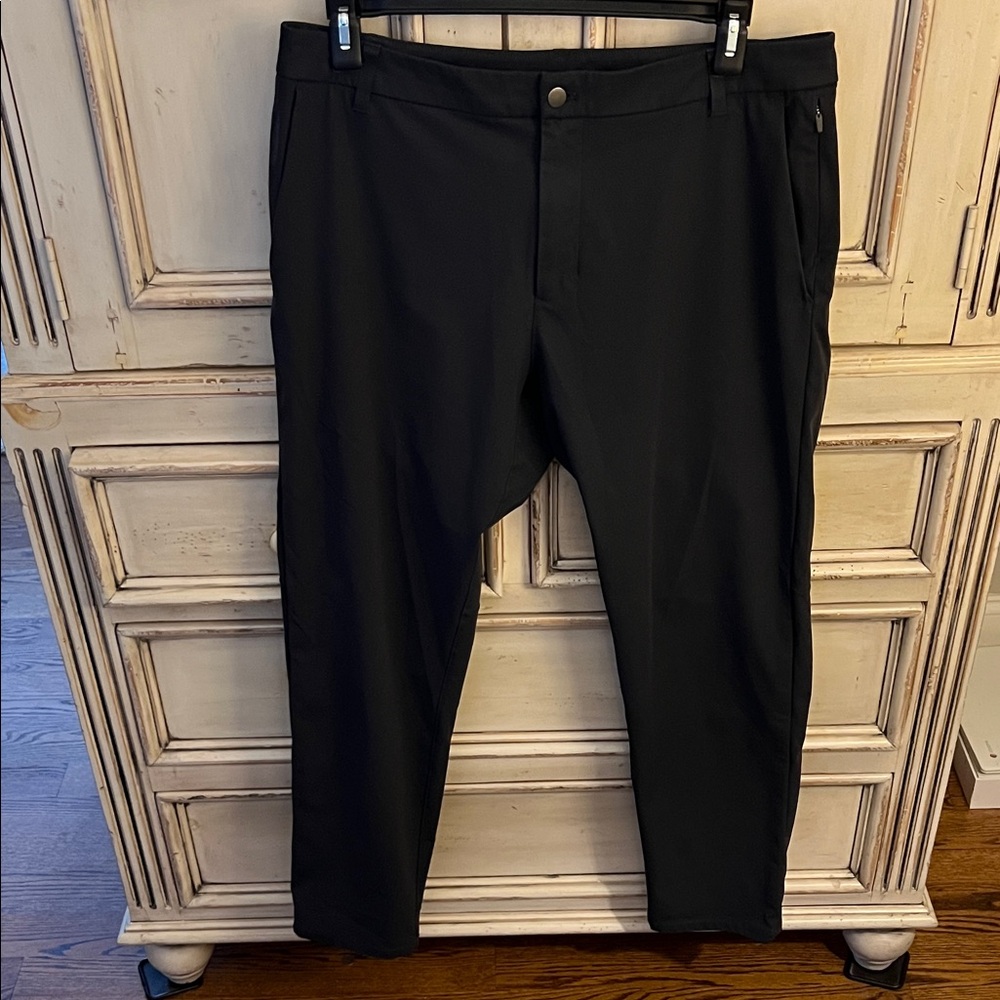 Men's Lululemon Black Pants